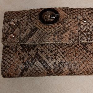 Guess women's wallet